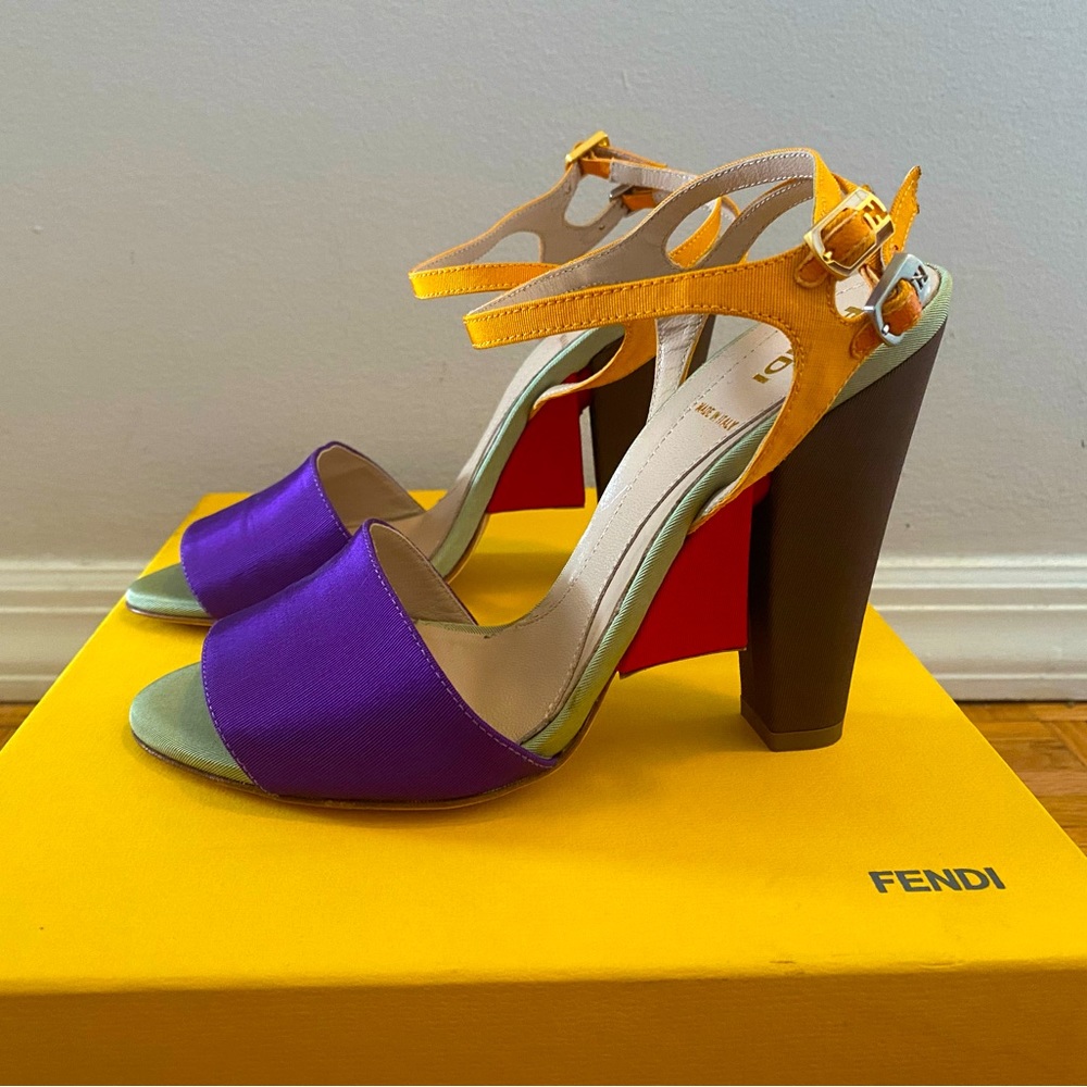 Fendi,36 W, Red,Purple,Brown,Orange,Excellent Condition,No Rips/Tears,Grosgrain